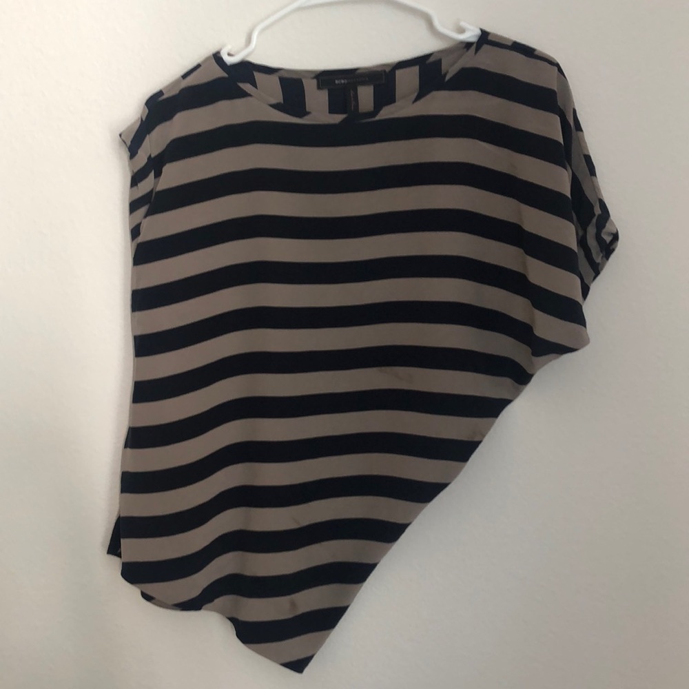 Bcbg unbalance top